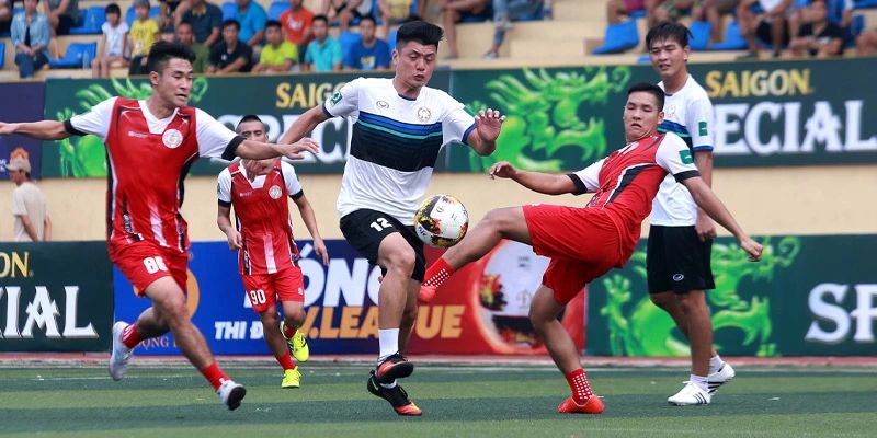 Bóng đá phủi là gì và nguồn gốc cái tên "phủi"?